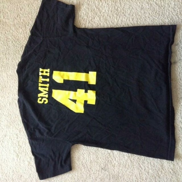 Bel-Air Academy T-Shirt - Picture 3 of 3